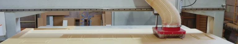 Absauganlage für die Bearbeitung mit einer Portalfräsmaschine